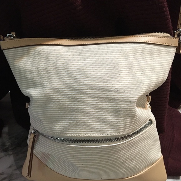 Stylish Cream and Tan Women's Bag - Picture 6 of 11